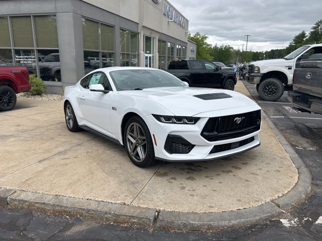 2025 Ford Mustang CAR 