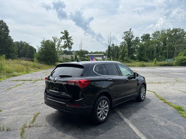 2020 Buick Envision Essence photo 3