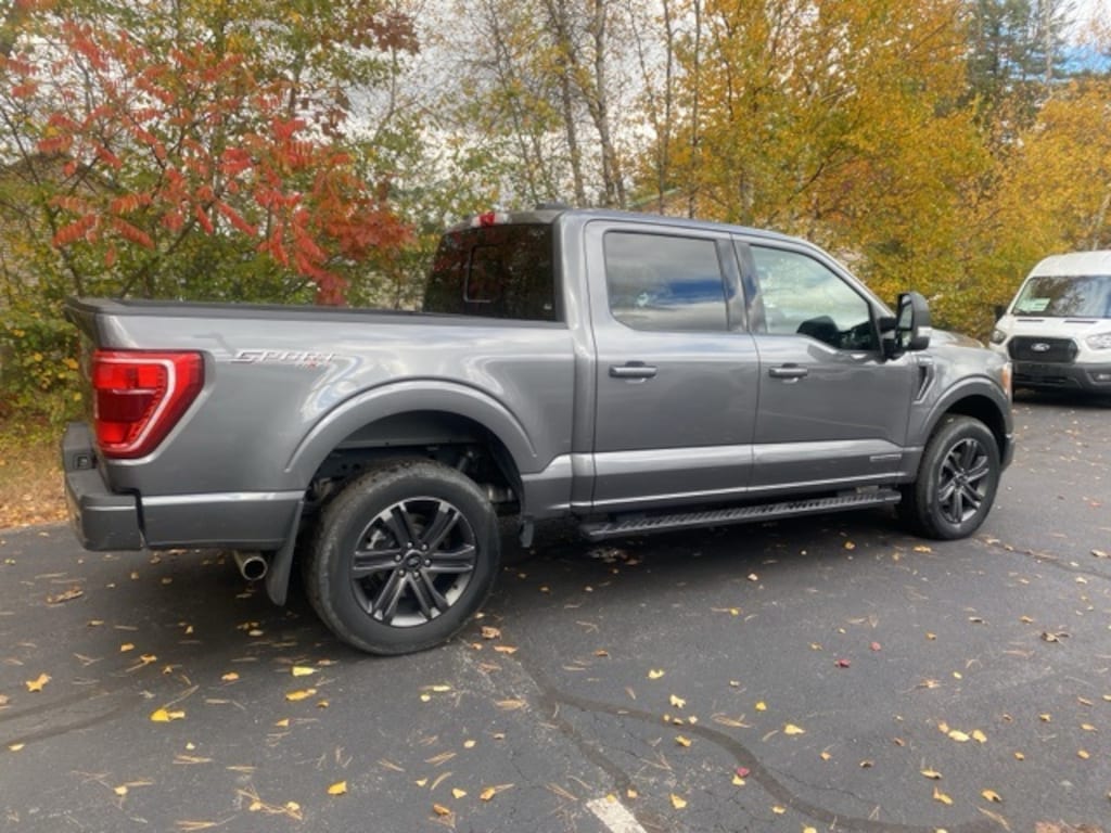 Used 2022 Ford F-150 XLT Truck SuperCrew Cab