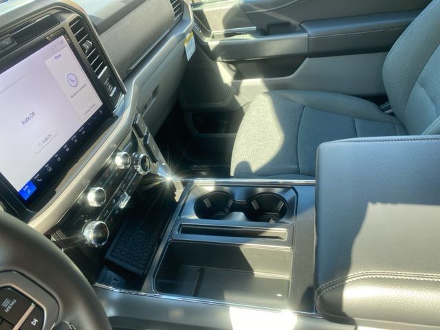 2025 Ford F-150 XLT - Photo 16