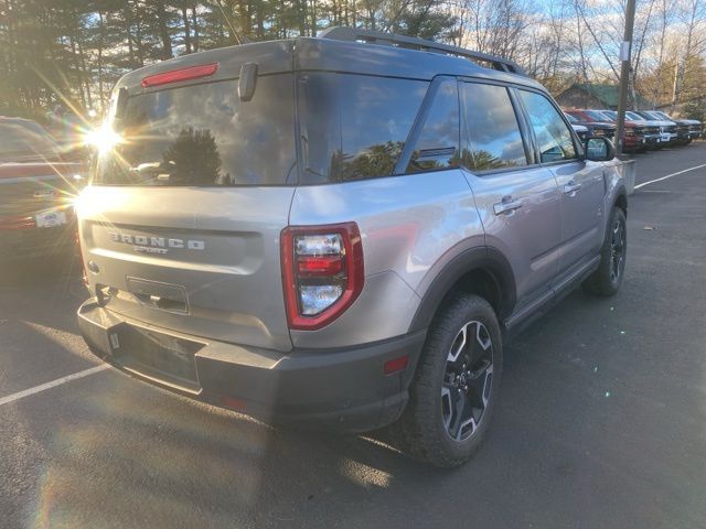 2022 Ford Bronco Sport Outer Banks photo 3