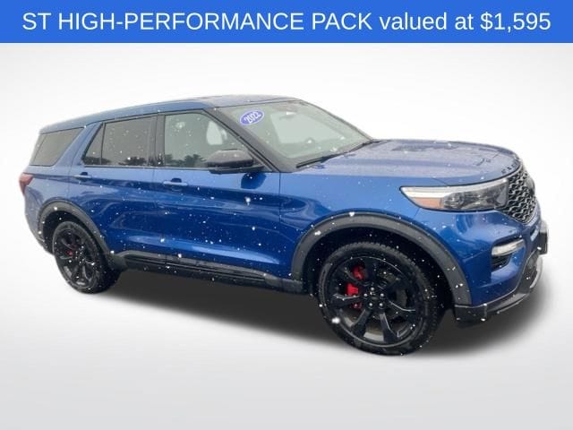 2022 Ford Explorer ST photo 2