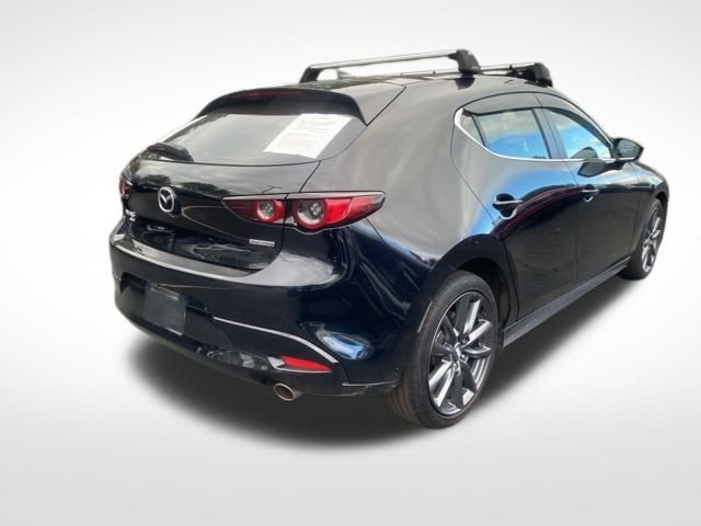 2019 Mazda Mazda3 Preferred Hatchback photo 3