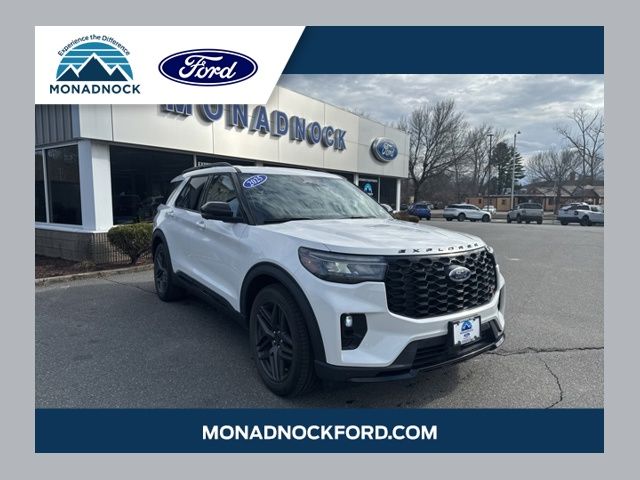 2025 Ford Explorer ST 4WD (PL535)'s photo