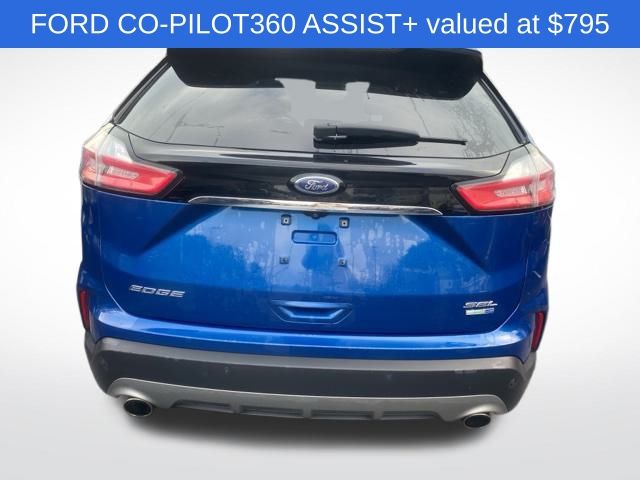 2020 Ford Edge SEL photo 4