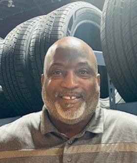Staff member Curtis Green from ee817efee701