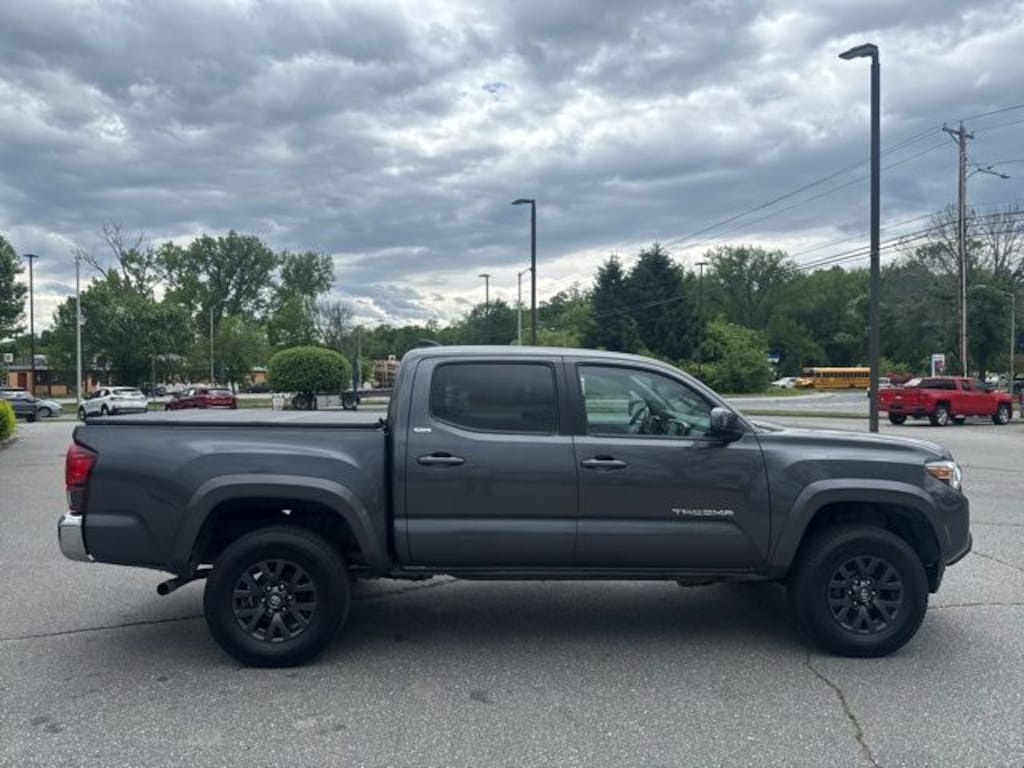 Used 2021 Toyota Tacoma SR5 Truck Double Cab