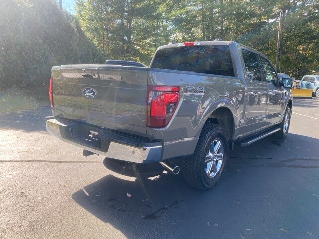 2025 Ford F-150 XLT photo 3