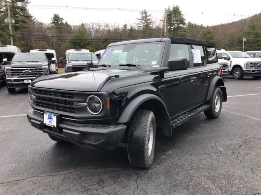 Used 2022 Ford Bronco Base SUV