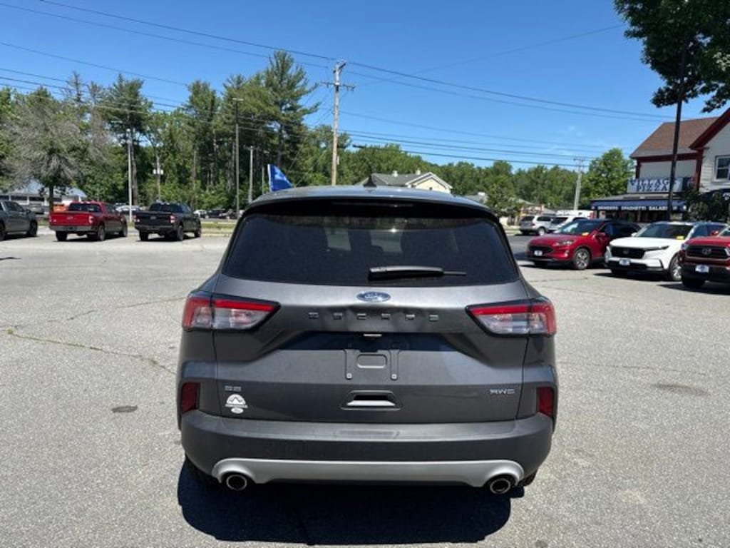 Used 2022 Ford Escape SE SUV