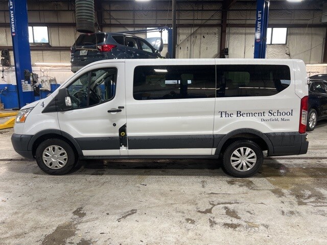 2016 Ford Transit XLT photo 3