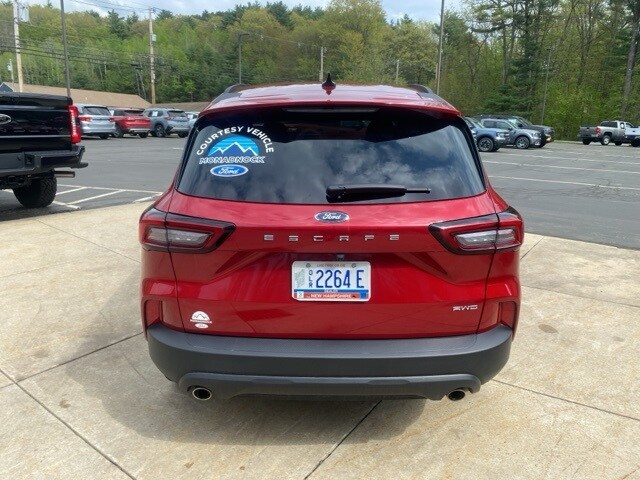 2025 Ford Escape Hybrid ST-Line Select photo 4