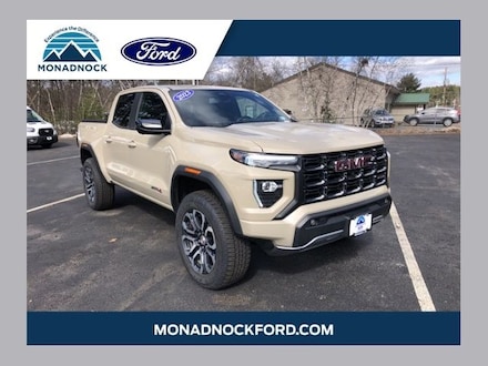 2023 GMC Canyon AT4 Truck Crew Cab