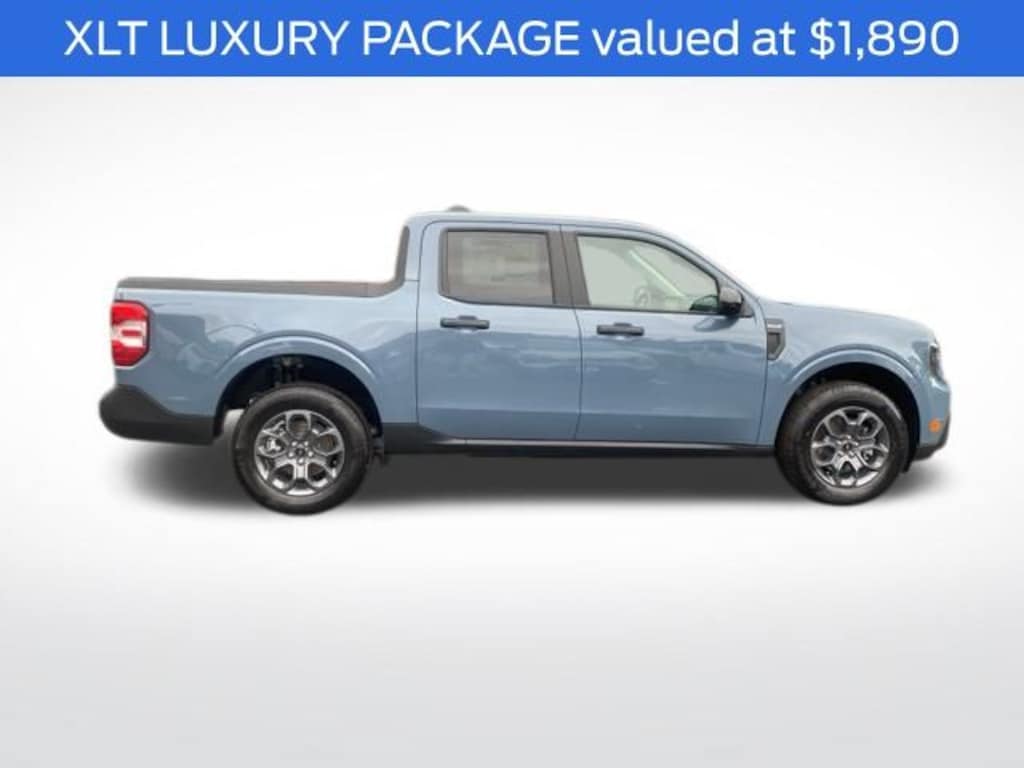 New 2025 Ford Maverick XLT TRUCK