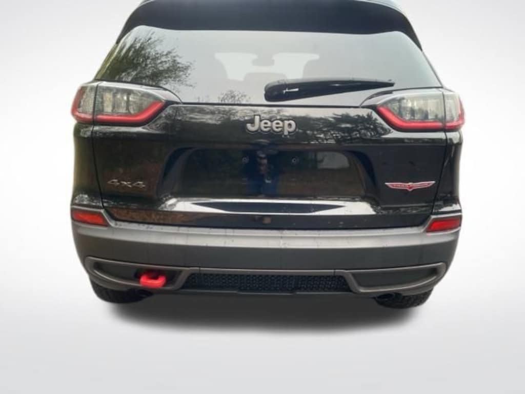 Used 2022 Jeep Cherokee Trailhawk SUV