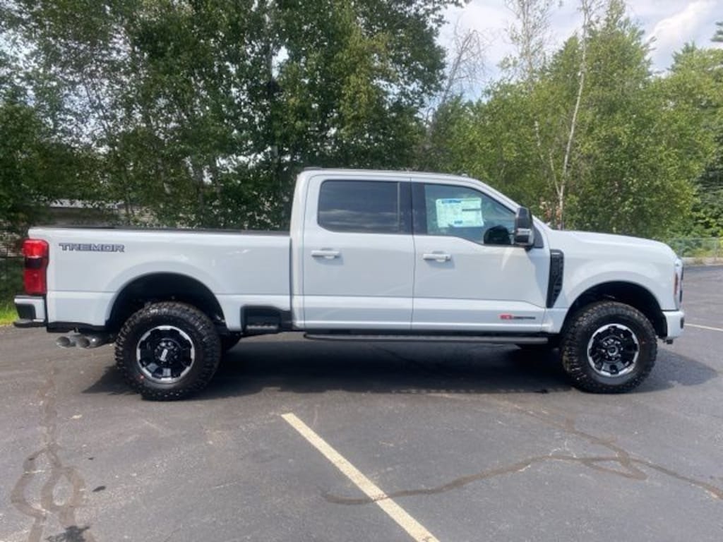 New 2025 Ford F-250SD TRUCK