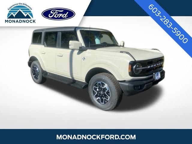 2025 Ford Bronco 4-Door Outer Banks's photo
