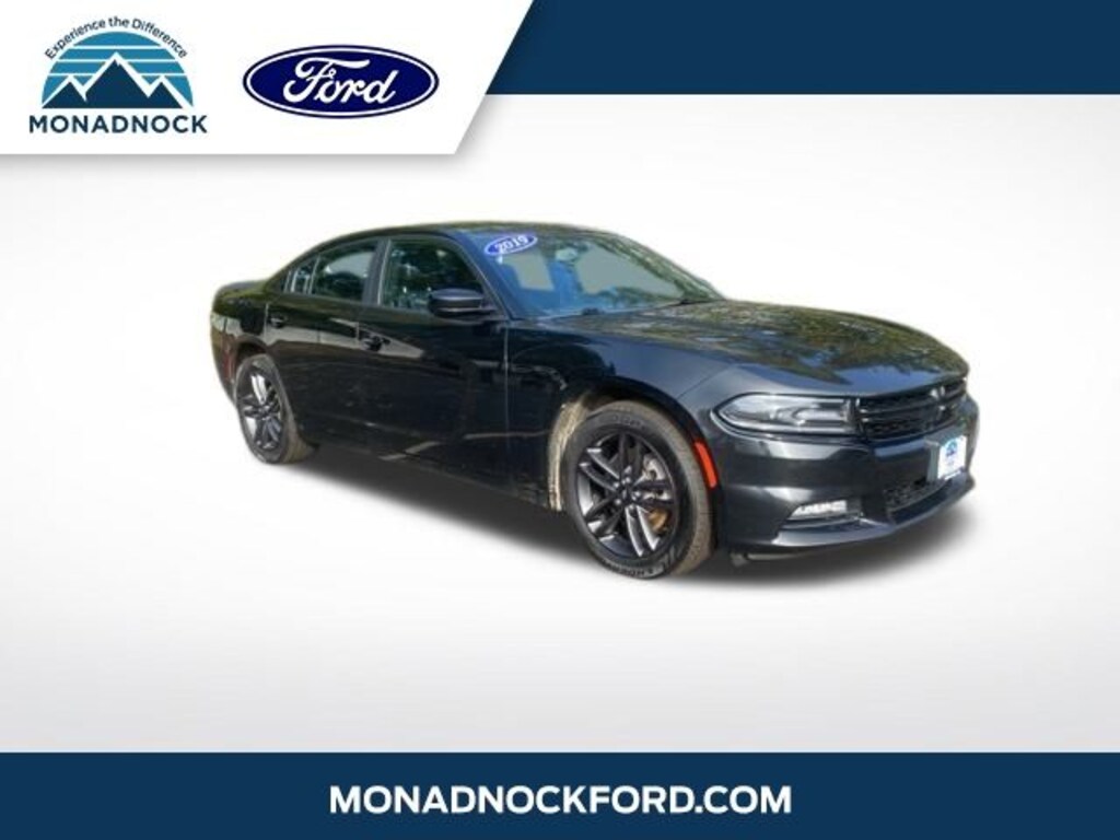 Used 2019 Dodge Charger SXT Sedan