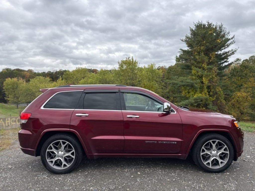 Used 2020 Jeep Grand Cherokee Overland SUV