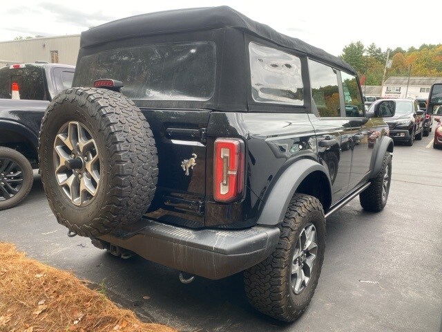 2022 Ford Bronco Badlands photo 4