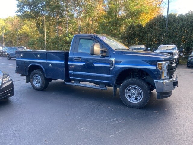 2019 Ford F-350 XL photo 2