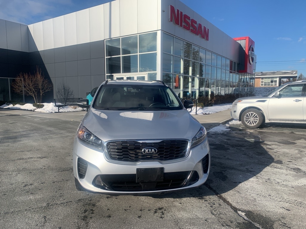 Used 2020 Kia Sorento S with VIN 5XYPGDA53LG694399 for sale in Hudson, NY