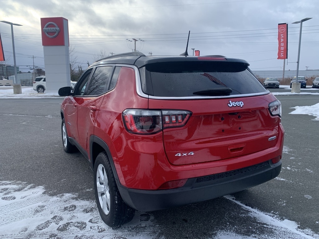 Used 2018 Jeep Compass Latitude SUV