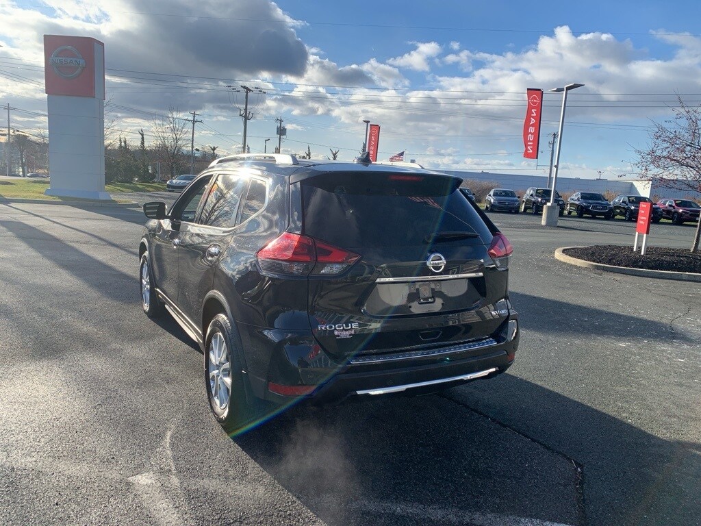 Used 2020 Nissan Rogue SV SUV