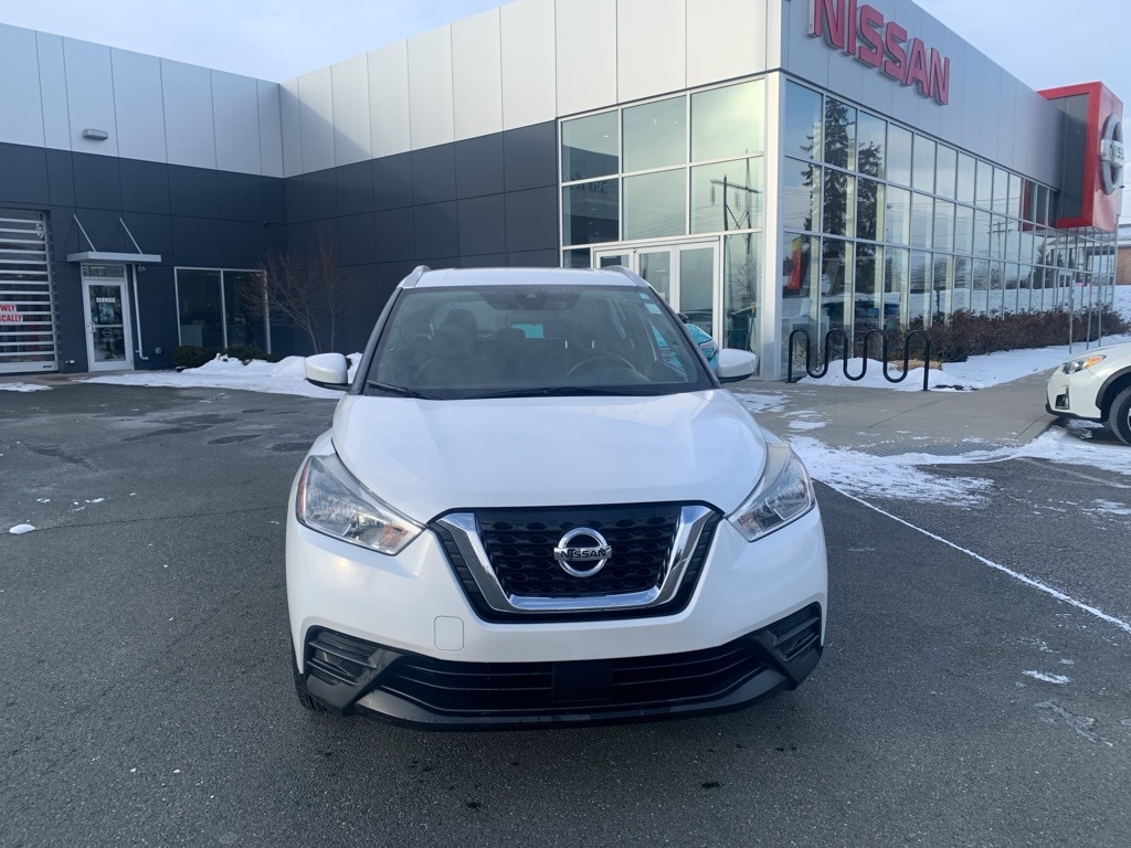 Used 2020 Nissan Kicks SV with VIN 3N1CP5CV5LL546350 for sale in Swanzey, NH