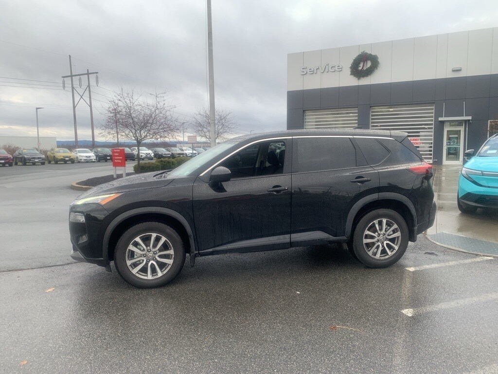 Used 2023 Nissan Rogue S SUV