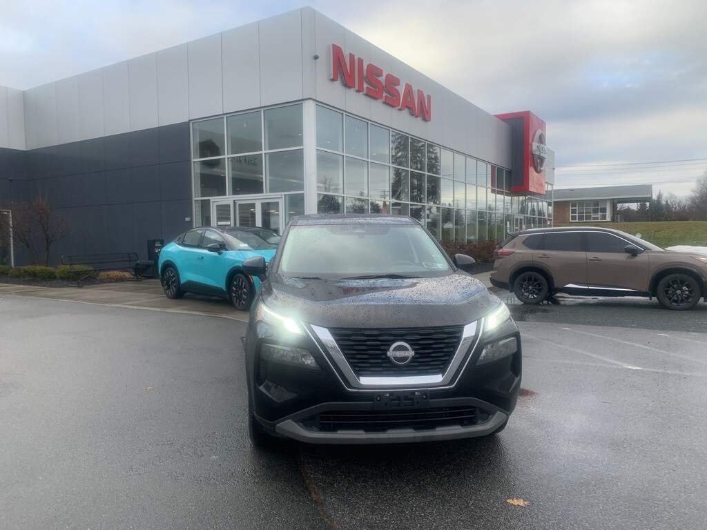 Used 2023 Nissan Rogue S SUV
