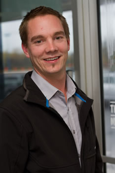 Chris Kiepprien<br><span style='font-size: 90%;color:#000000;'>Sales Consultant</span>