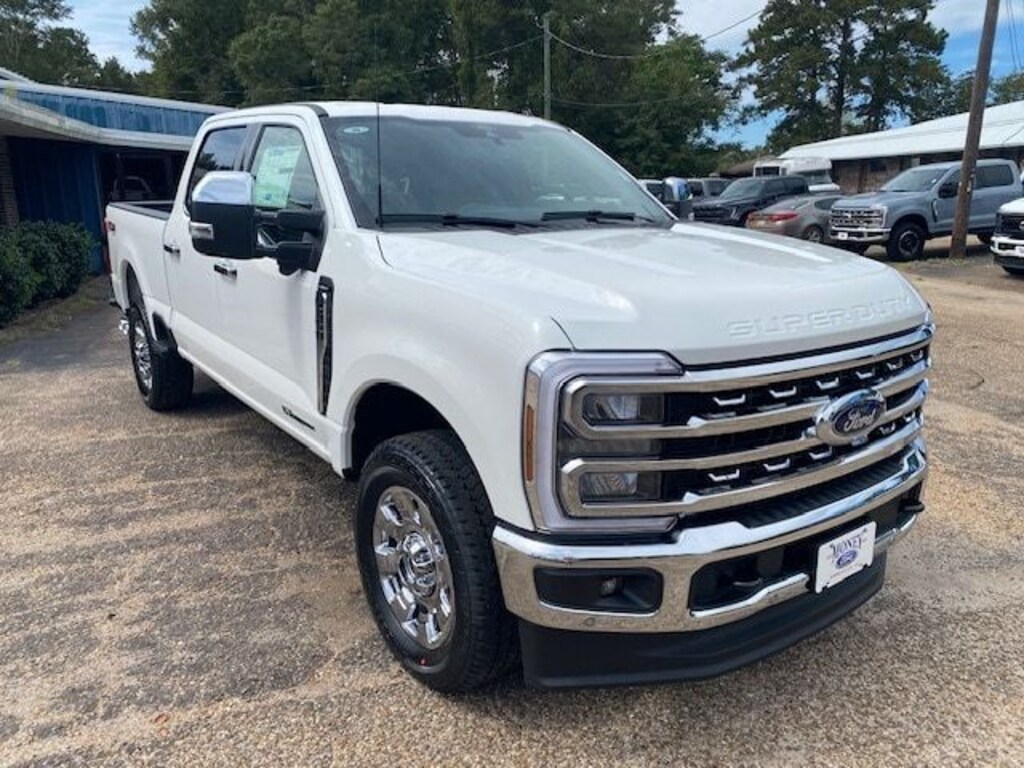 New 2026 Ford F-350SD Lariat Truck