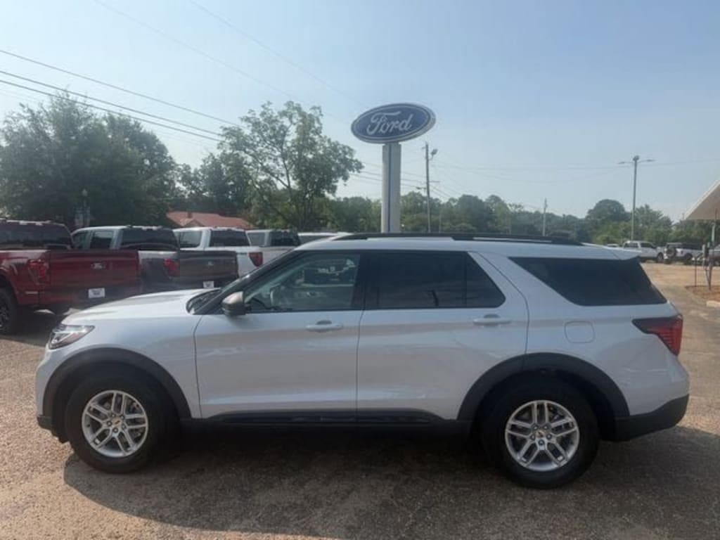 New 2026 Ford Explorer Active SUV
