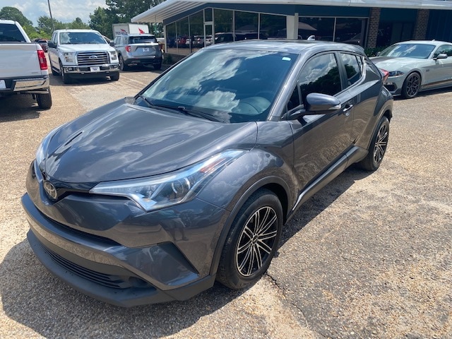 Used 2019 Toyota C-HR LE with VIN NMTKHMBX8KR096641 for sale in Abbeville, AL