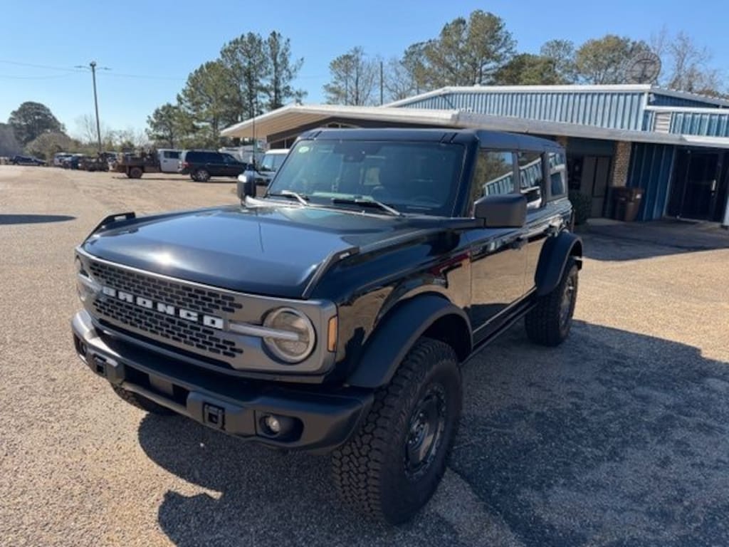 New 2025 Ford Bronco Badlands SUV