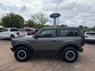 2026 Ford Bronco Base SUV