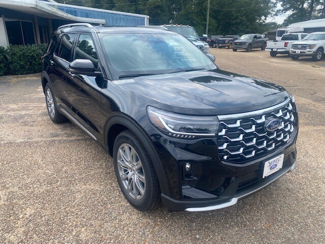 2025 Ford Explorer Platinum photo 3