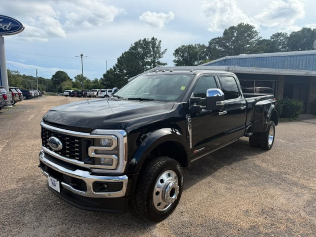 Used 2026 Ford F-450SD King Ranch Truck
