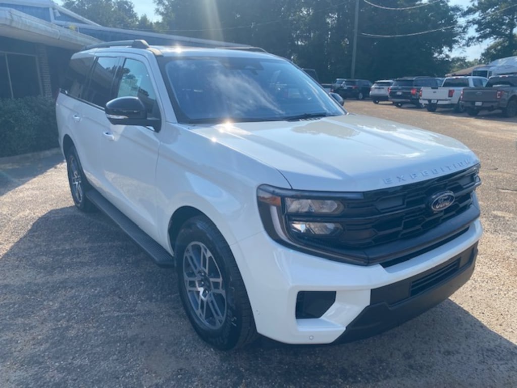 New 2025 Ford Expedition Active SUV