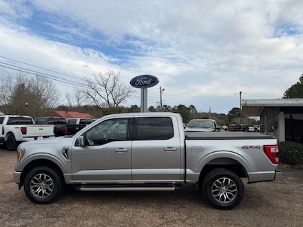 2022 Ford F-150 Lariat Truck