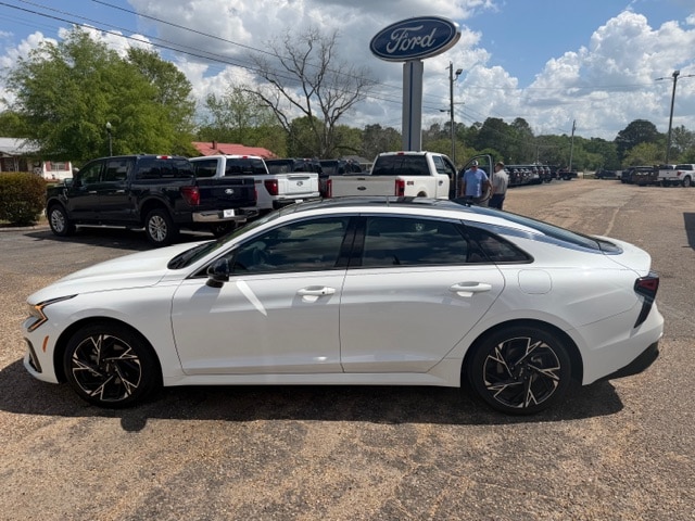 2025 Kia Optima GT-Line FWD's photo