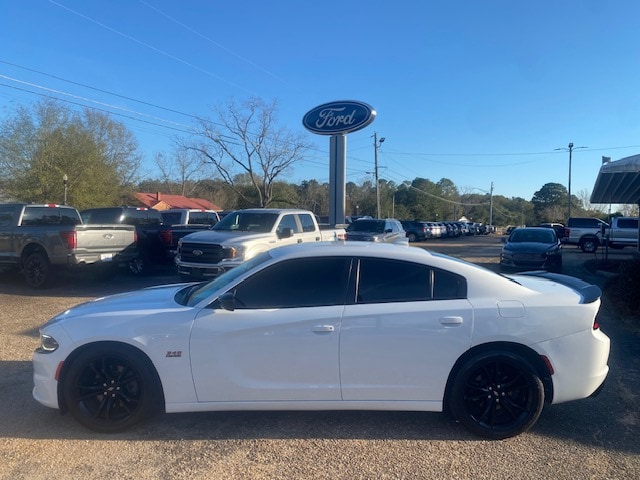 2017 Dodge Charger R/T's photo
