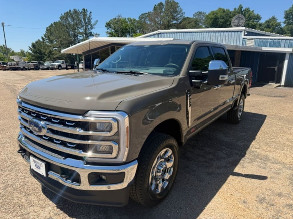 New 2026 Ford F-250 Lariat TRUCK