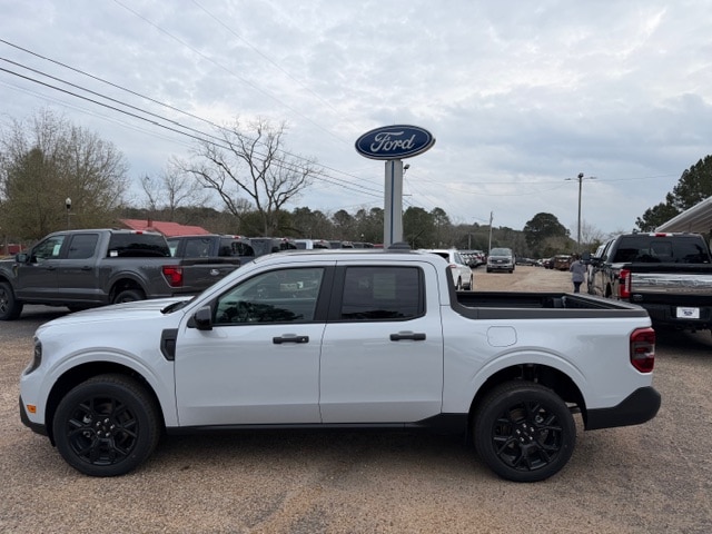 2025 Ford Maverick XLT's photo