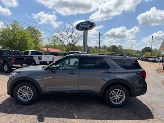 2026 Ford Explorer Active SUV