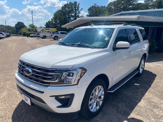 2021 Ford Expedition XLT photo 2