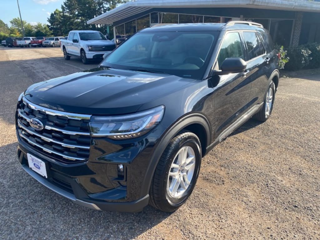 New 2025 Ford Explorer Active SUV