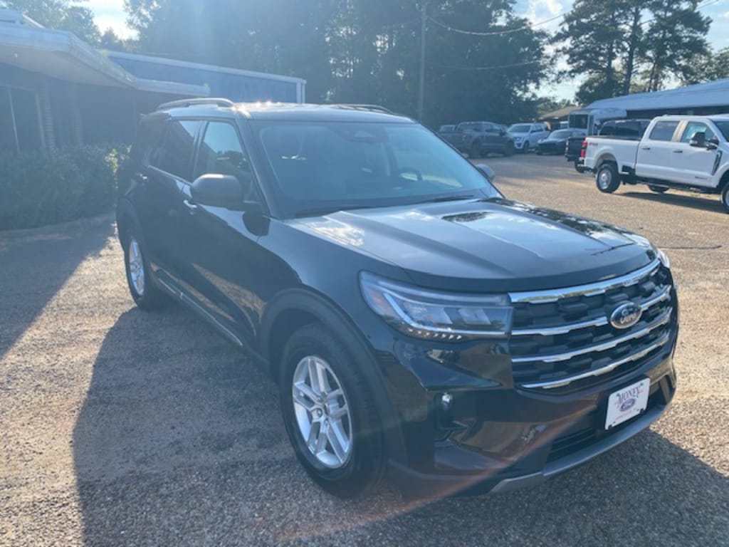 New 2025 Ford Explorer Active SUV