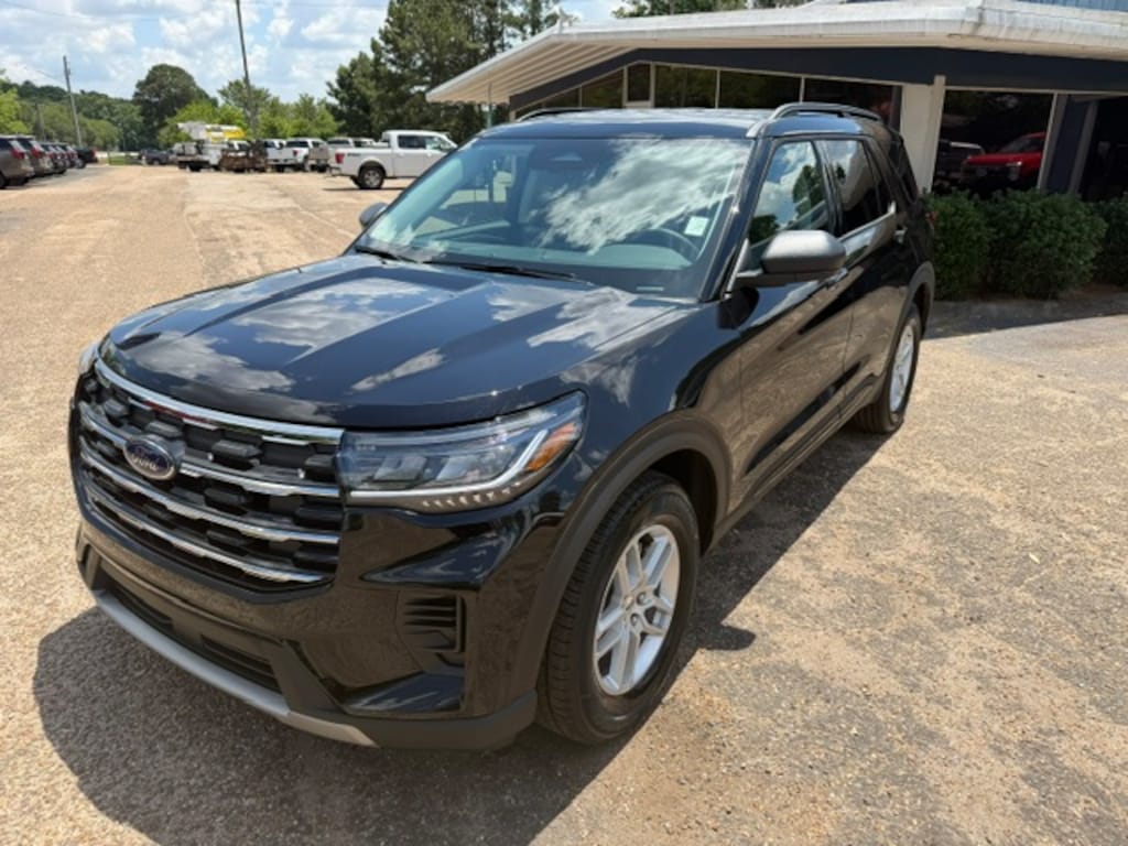 New 2026 Ford Explorer Active SUV